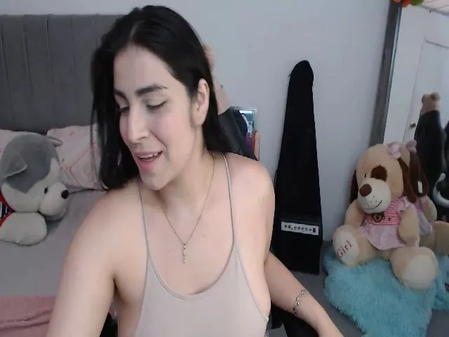 Live sex webcam photo for Leah_parker #274961885