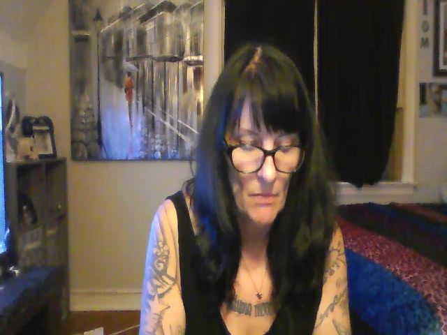 Live sex webcam photo for LeeBeeTV #273619766