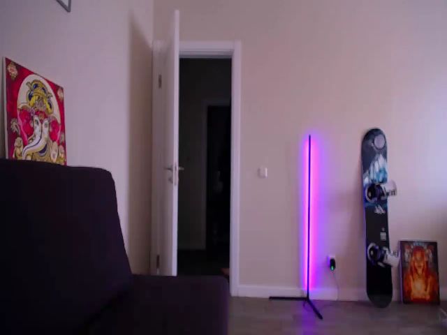 Live sex webcam photo for LeeViTation #272583361