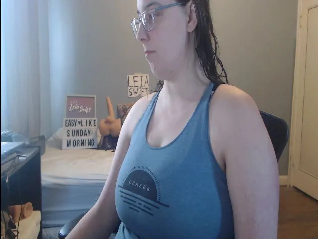 Live sex webcam photo for LeiaSwift #273004814