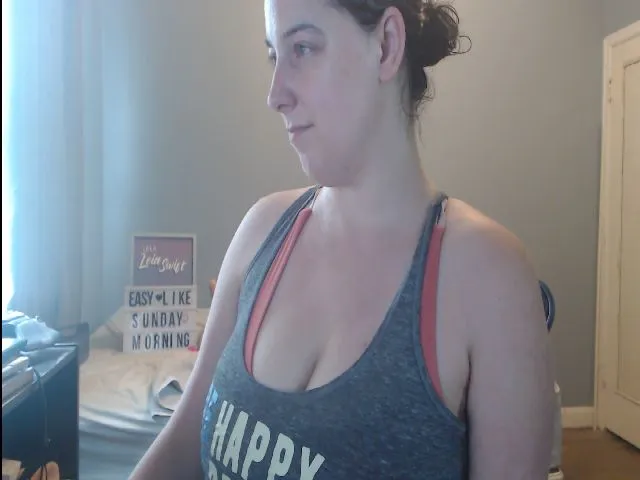 Live sex webcam photo for LeiaSwift #273485737