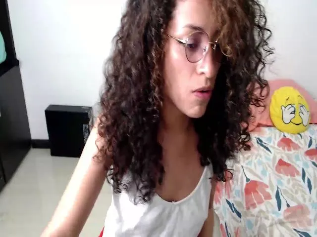 Live sex webcam photo for Leifys #273447750