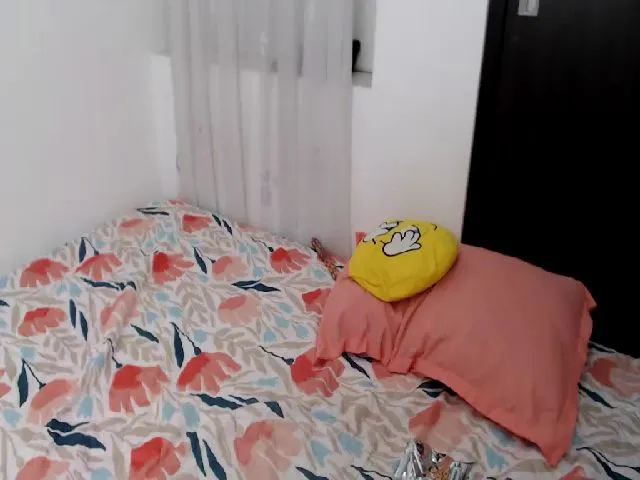 Live sex webcam photo for Leifys #273475011