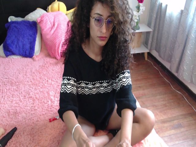 Live sex webcam photo for Leifys #274169312