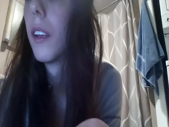 Live sex webcam photo for Leilas_Life8 #273058817