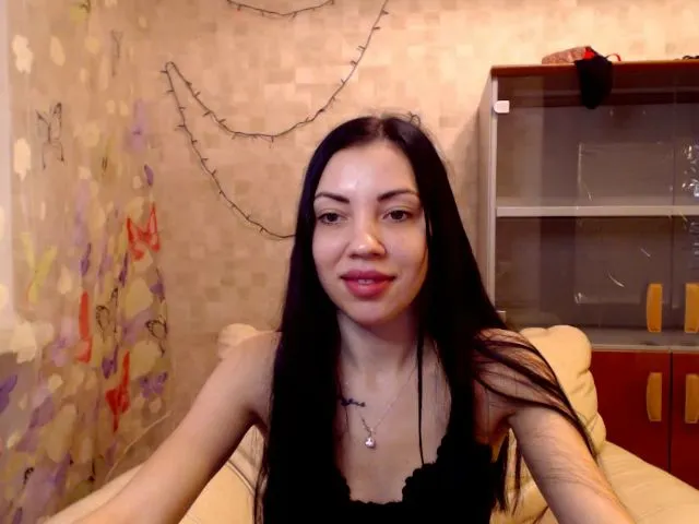 Live sex webcam photo for Lena1368 #271734615