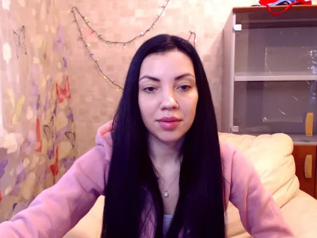 Live sex webcam photo for Lena1368 #271784405