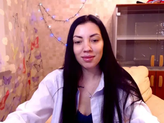 Live sex webcam photo for Lena1368 #271792035