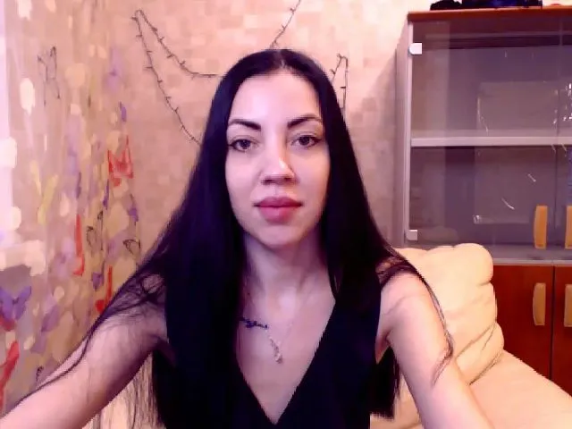 Live sex webcam photo for Lena1368 #271826089