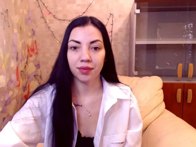 Live sex webcam photo for Lena1368 #271839552