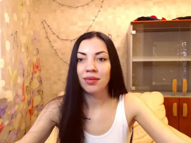 Live sex webcam photo for Lena1368 #271851586