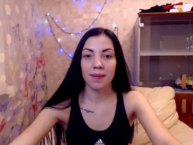 Live sex webcam photo for Lena1368 #271921442