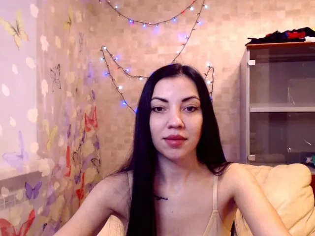 Live sex webcam photo for Lena1368 #271931813