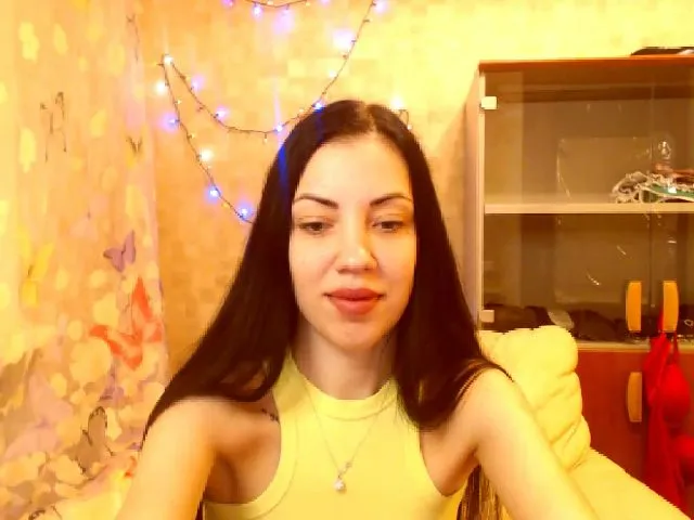 Live sex webcam photo for Lena1368 #272451146