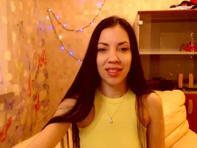 Live sex webcam photo for Lena1368 #272594896