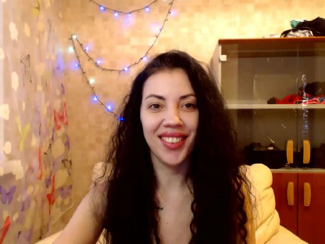 Live sex webcam photo for Lena1368 #272698467