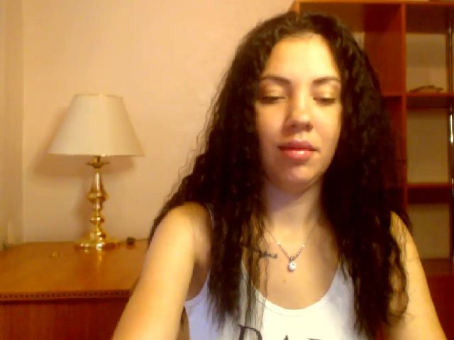 Live sex webcam photo for Lena1368 #274237126