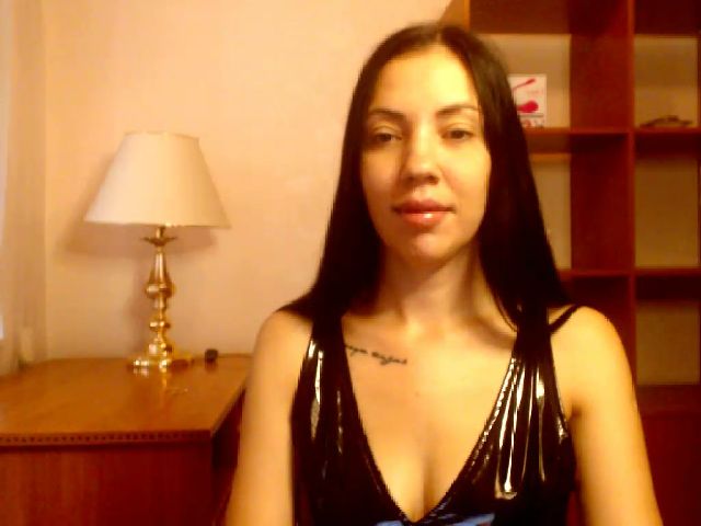 Live sex webcam photo for Lena1368 #274373446