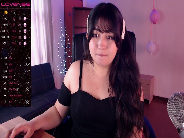 Live sex webcam photo for Lenna_kang #273741839