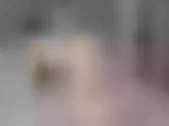 Live sex webcam photo for LesleyMartine #272914728