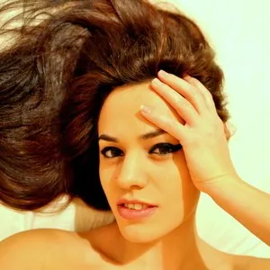 Live sex webcam photo for Lexa100 #278288311