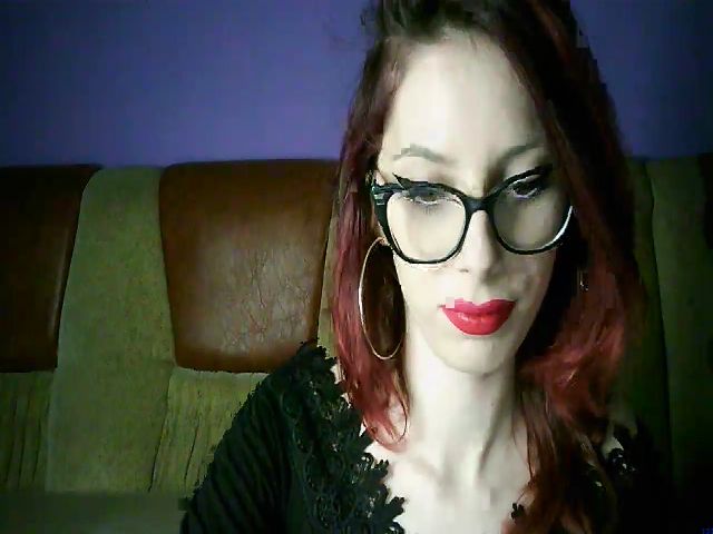 Live sex webcam photo for Lexxy_Red #272972377