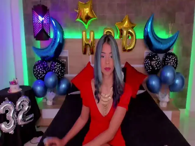 Live sex webcam photo for Lexy_fox2 #273059326