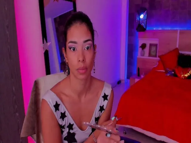 Live sex webcam photo for Lexy_fox2 #273267759