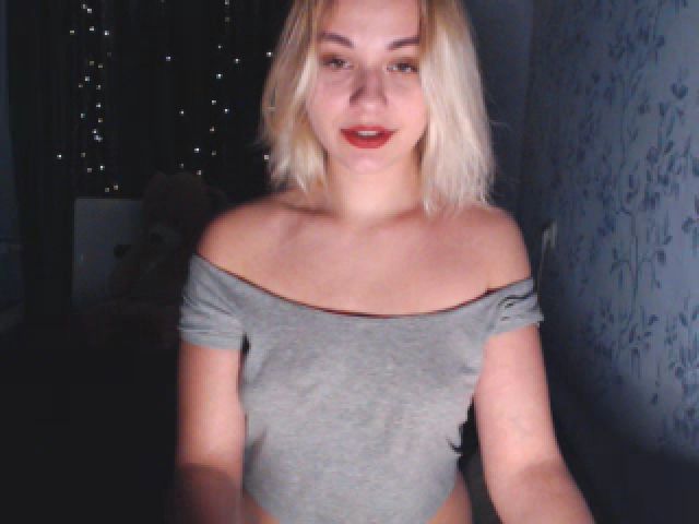 Live sex webcam photo for LeyaRoyal #272016286