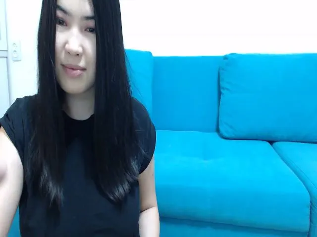 Live sex webcam photo for Leya_Min #272118770