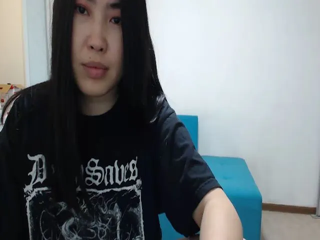 Live sex webcam photo for Leya_Min #272378536