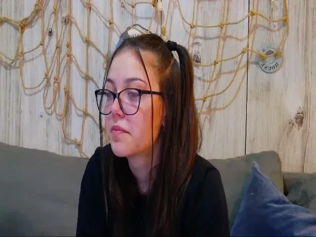 Live sex webcam photo for Leya_ice #272583188