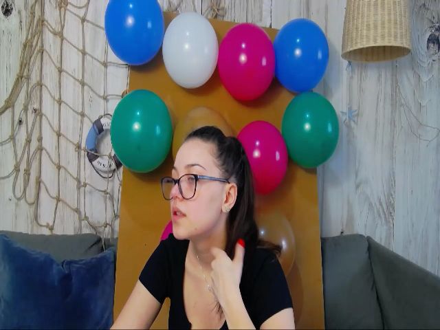 Live sex webcam photo for Leya_ice #272606026