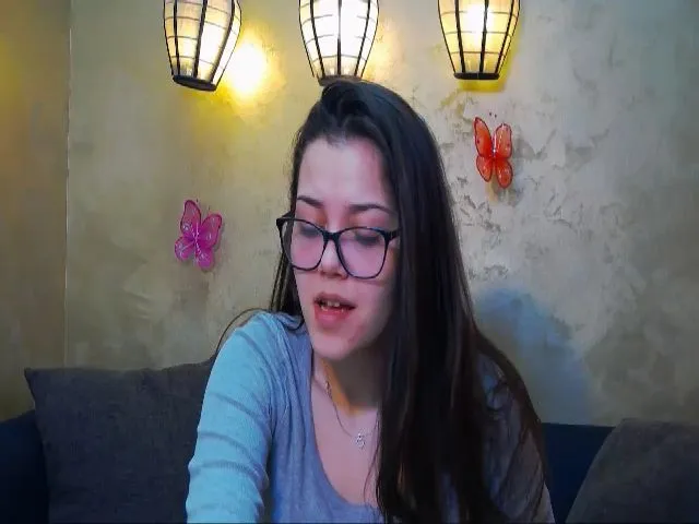 Live sex webcam photo for Leya_ice #272785965