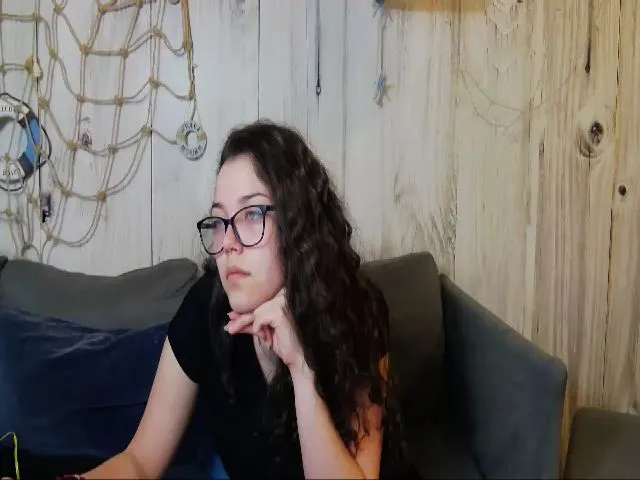 Live sex webcam photo for Leya_ice #273032328