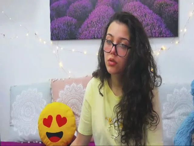 Live sex webcam photo for Leya_ice #273125967