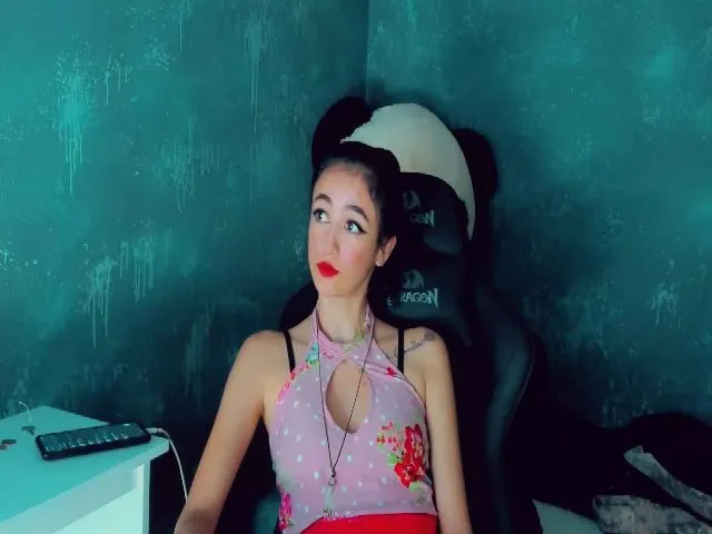 Live sex webcam photo for Leyla_onix #273902403