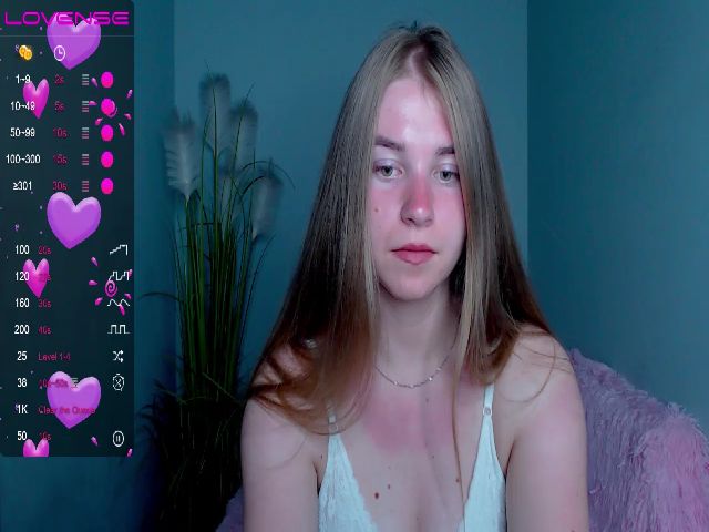 Live sex webcam photo for Li1tle_cherry #273903102