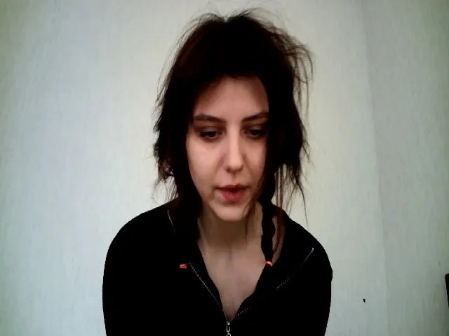 Live sex webcam photo for LiLMasha #272595089