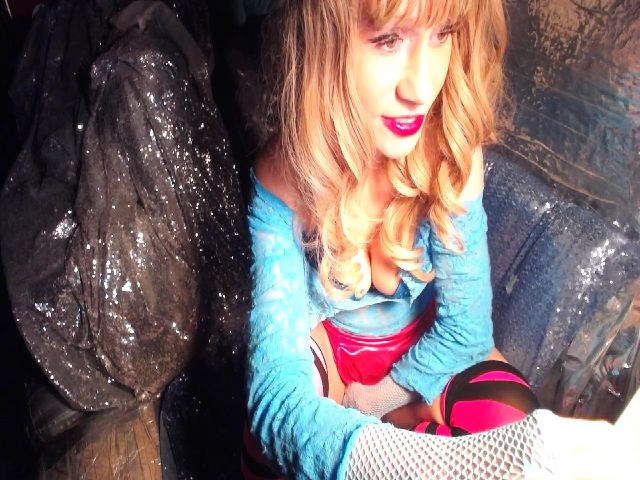 Live sex webcam photo for LiLiLace #273855141