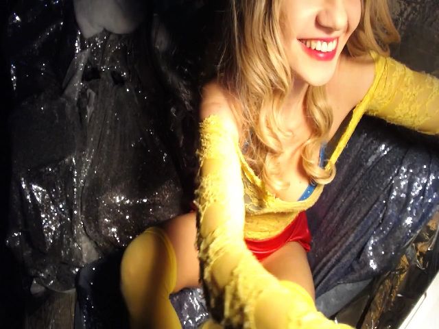 Live sex webcam photo for LiLiLace #273907824