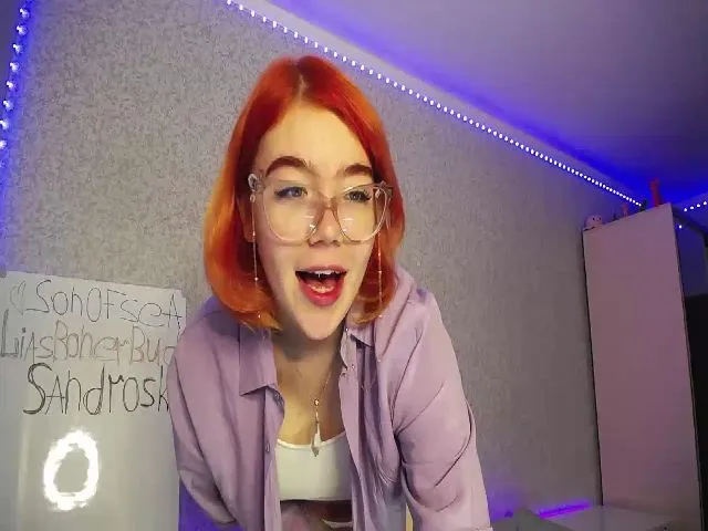 Live sex webcam photo for LiaCandy #273034502