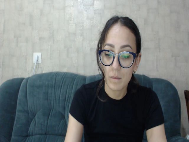 Live sex webcam photo for LiaCherryPie #273736668