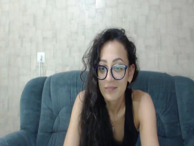 Live sex webcam photo for LiaCherryPie #274064726