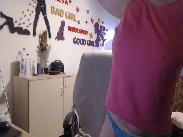 Live sex webcam photo for LiaMelanyy #272384311