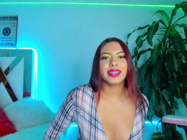 Live sex webcam photo for Liakira #272612199