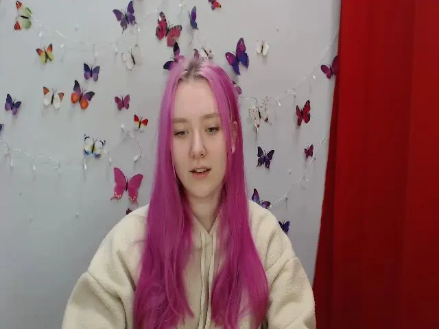 Live sex webcam photo for Liam_Lily #272594746