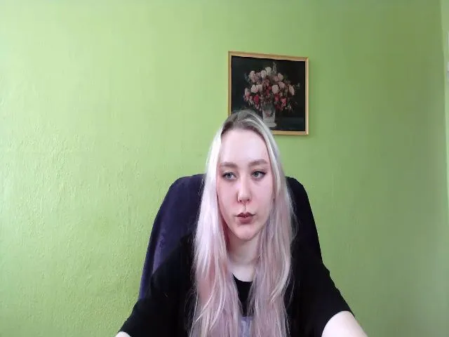Live sex webcam photo for Liam_Lily #273187256