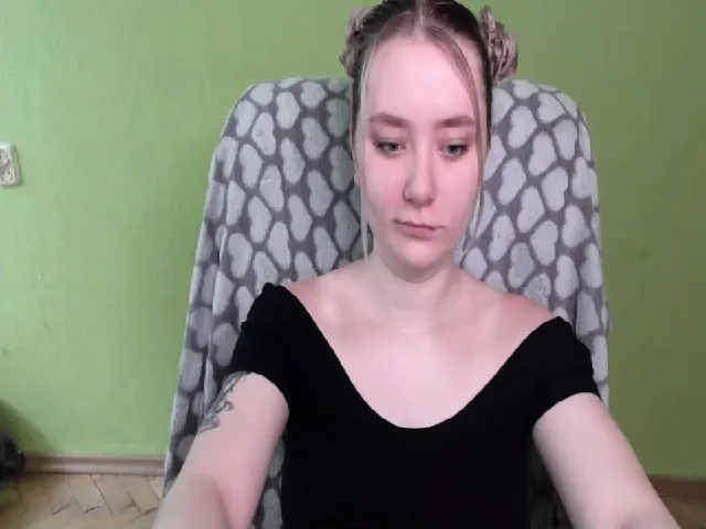 Live sex webcam photo for Liam_Lily #273751180