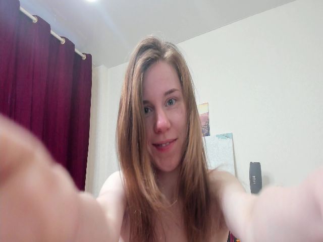 Live sex webcam photo for LianaMiller88 #274654703